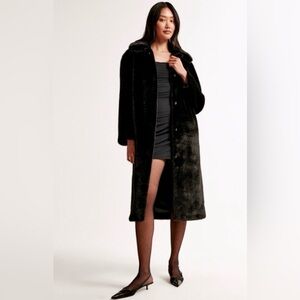 NWOT Abercrombie & Fitch Black long faux fur Jacket with pockets **never worn**